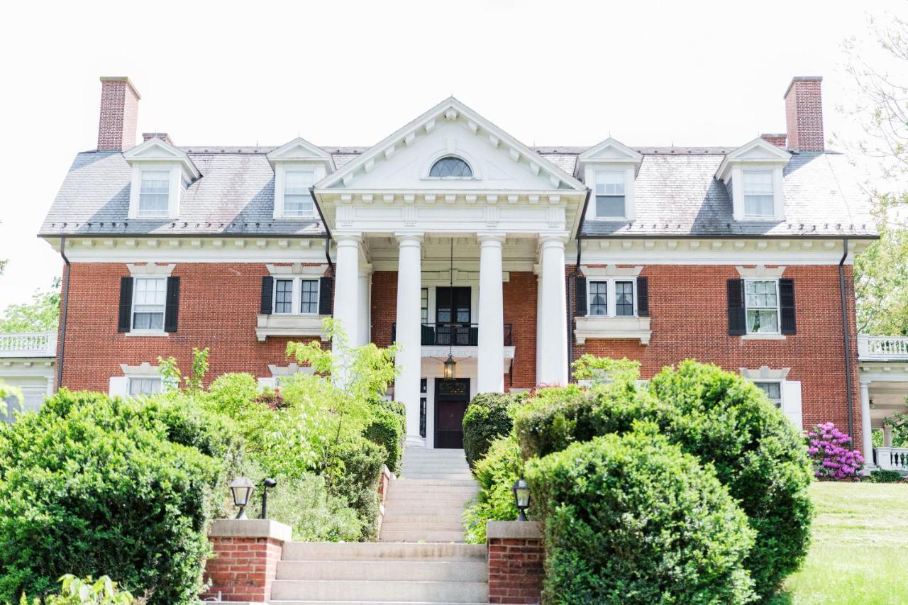 Mercersburg Inn エクステリア 写真