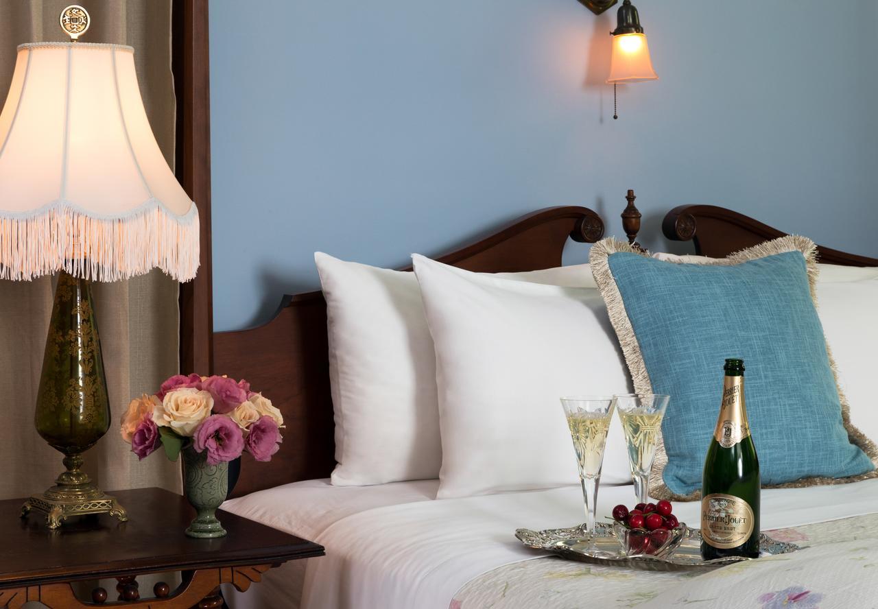 Mercersburg Inn エクステリア 写真