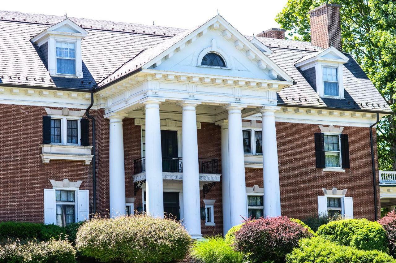 Mercersburg Inn エクステリア 写真